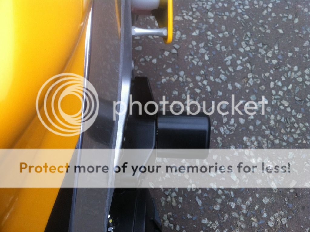 Aprilia frame sliders